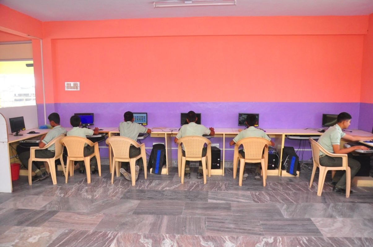 Vnsgu Computer Lab SVGS Infrastructure – Sri Venkateswara Group Of Schools